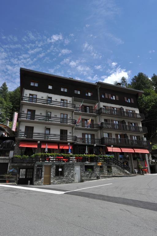Hotel Etoile De Neige Valtournenche Exterior foto